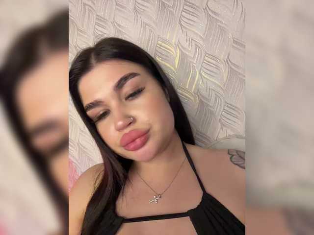 celca suchka-black-