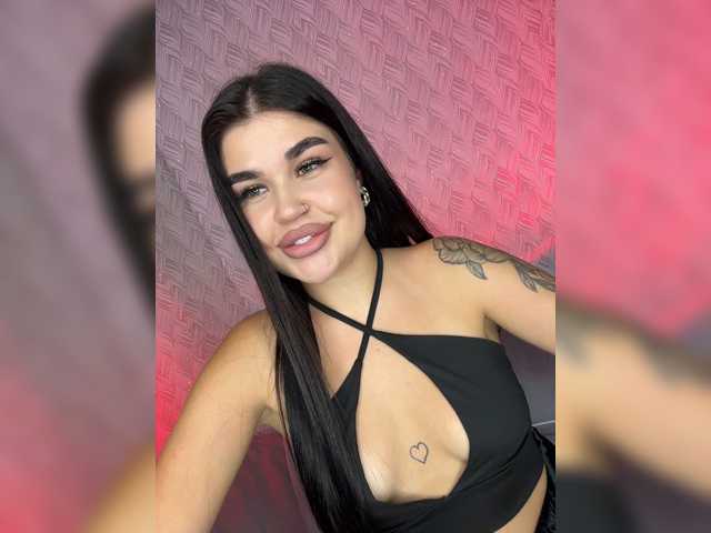 suchka-black- live cam on BongaCams
