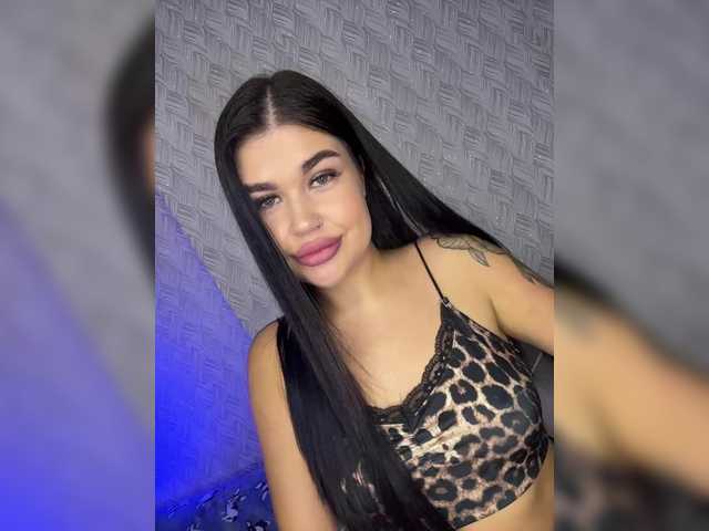 suchka-black- live cam on BongaCams