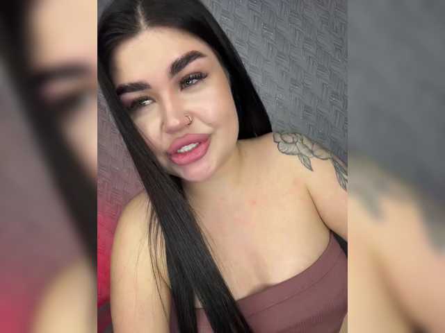 suchka-black-'s BongaCams show and profile