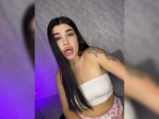 suchka-black- live cam on BongaCams