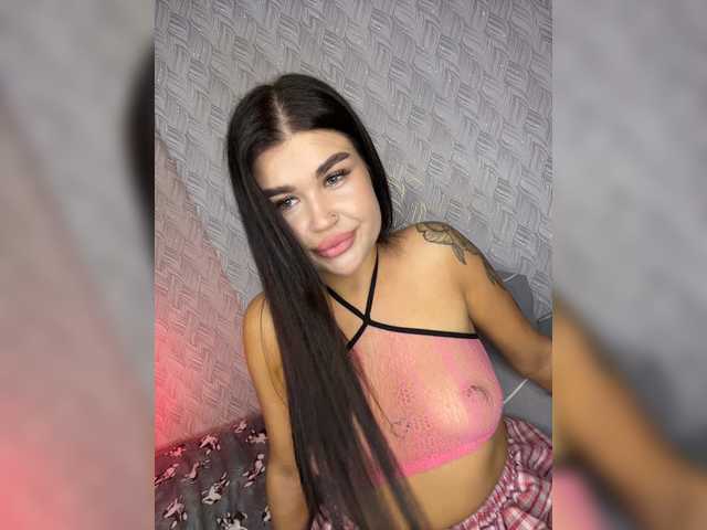 suchka-black- live cam on BongaCams