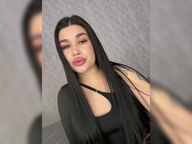 suchka-black-'s BongaCams show and profile