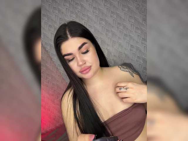 suchka-black-'s BongaCams show and profile