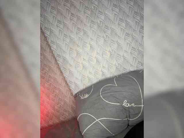 suchka-black- webcam