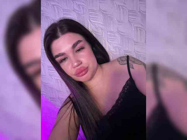 suchka-black- webcam