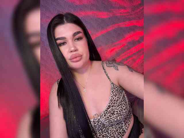 suchka-black- webcam