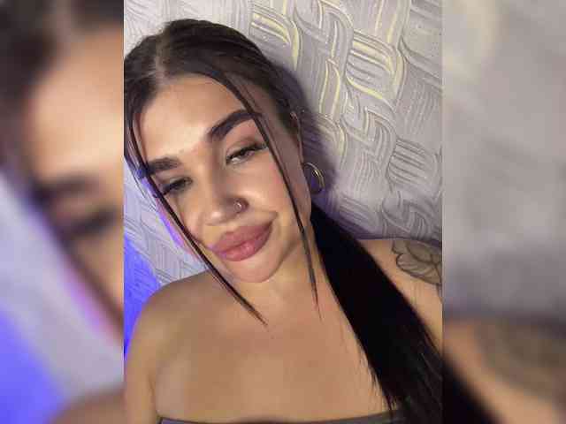 suchka-black- webcam
