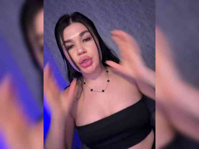 suchka-black- webcam