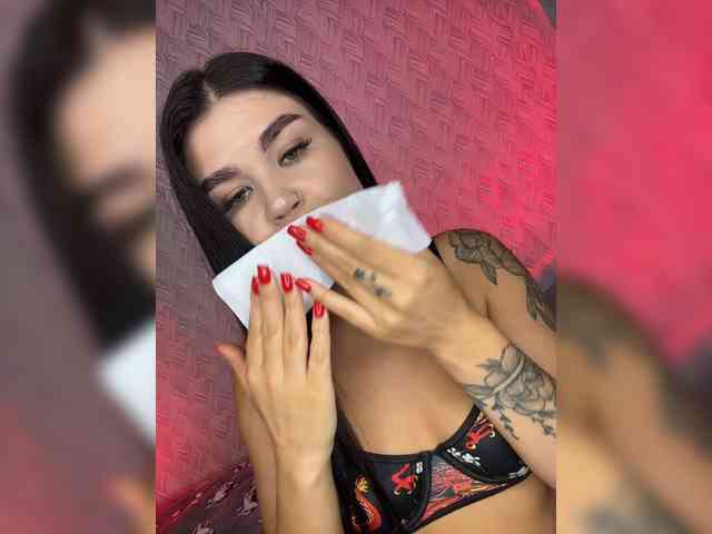 suchka-black- webcam