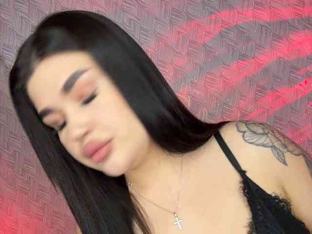 suchka-black- webcam