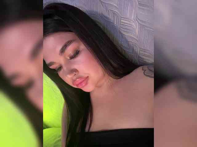 suchka-black- webcam