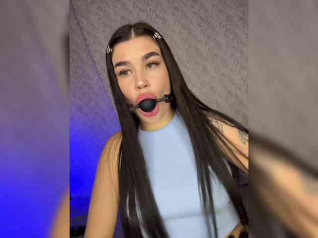 suchka-black- webcam