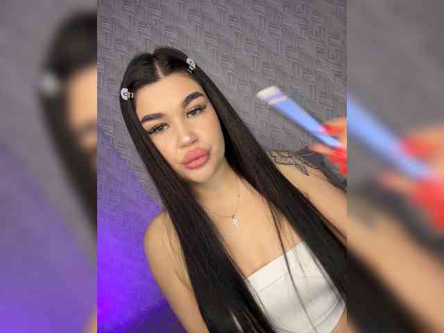 suchka-black- webcam