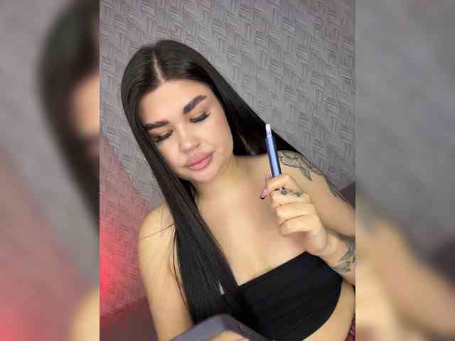 suchka-black- webcam