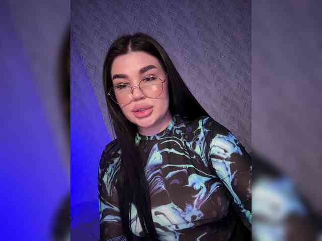 suchka-black- webcam