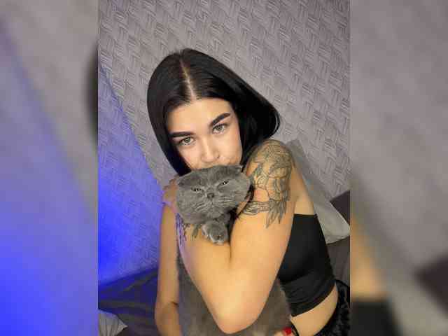 suchka-black- webcam