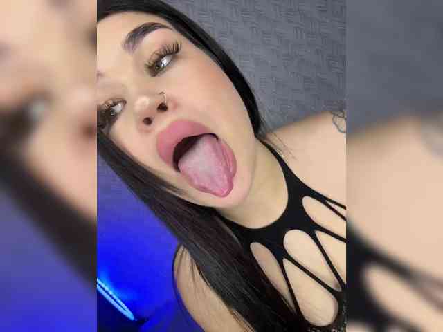 suchka-black- webcam