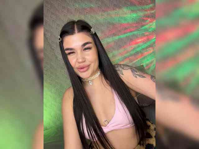 suchka-black- webcam
