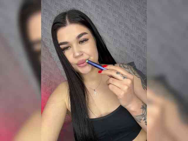 suchka-black- Live Webcam on BongaCams