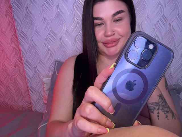 suchka-black- webcam