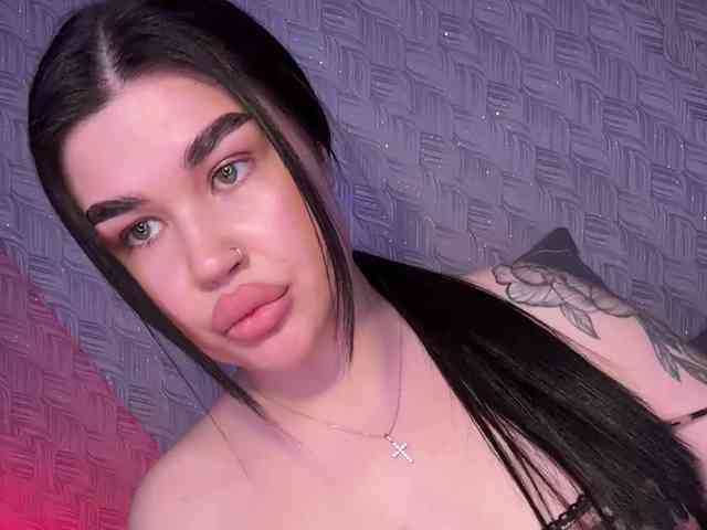 suchka-black- webcam
