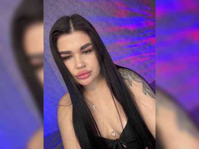 suchka-black- webcam