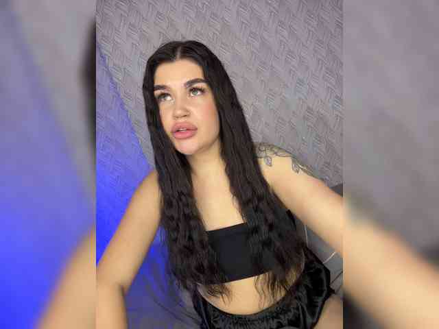 suchka-black- webcam