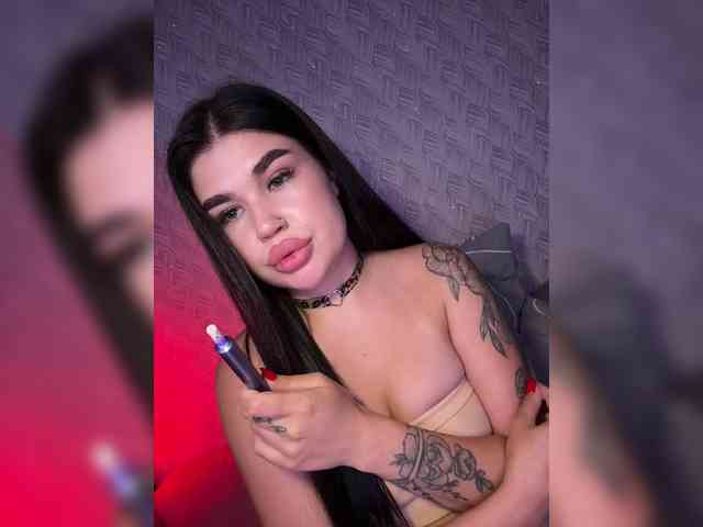 suchka-black- webcam