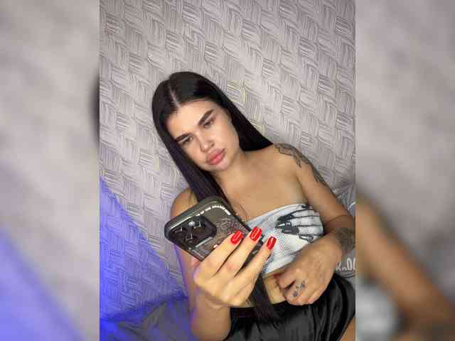 suchka-black- Sex Cam Show