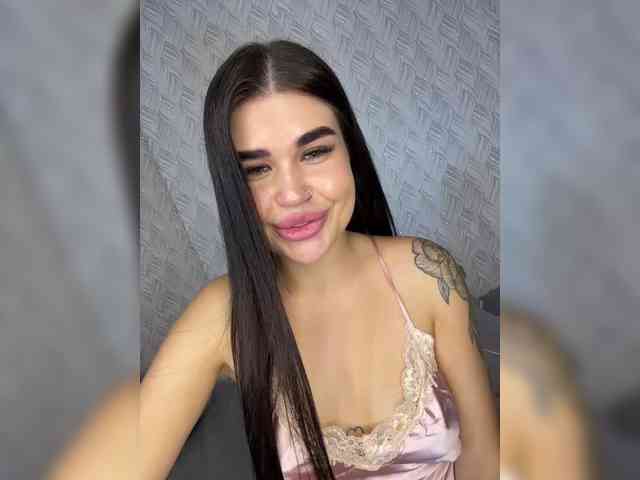 suchka-black- webcam
