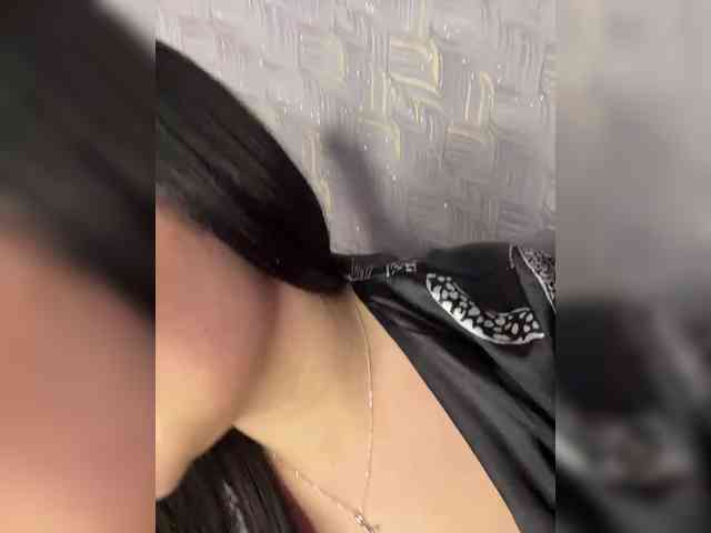 suchka-black- webcam