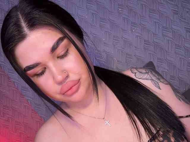 suchka-black- webcam