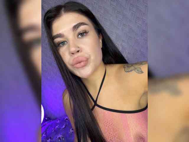 suchka-black- webcam