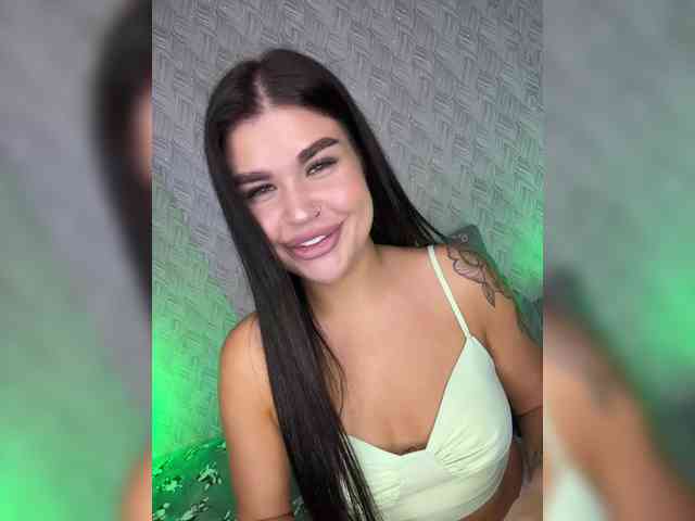 suchka-black- webcam