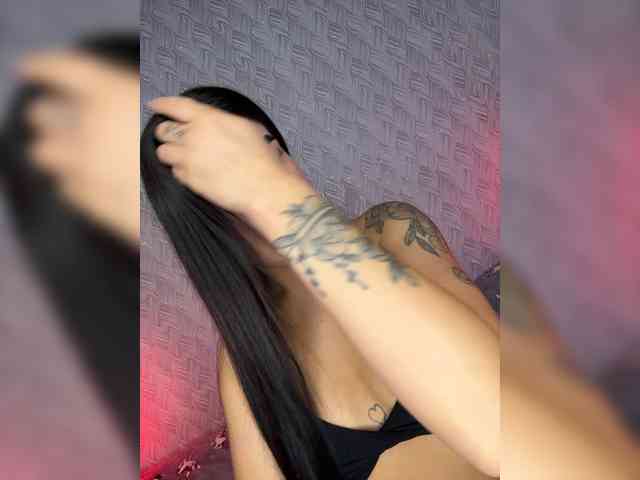 suchka-black- webcam