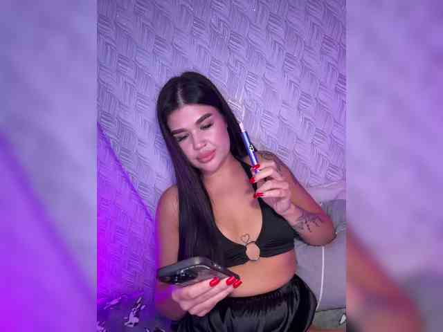 suchka-black- Sex Cam Show