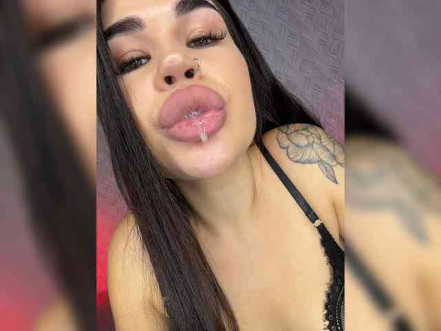 suchka-black- webcam