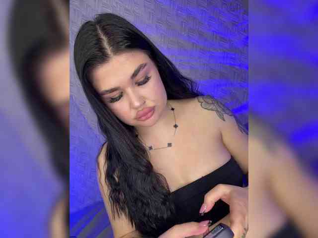 suchka-black- webcam