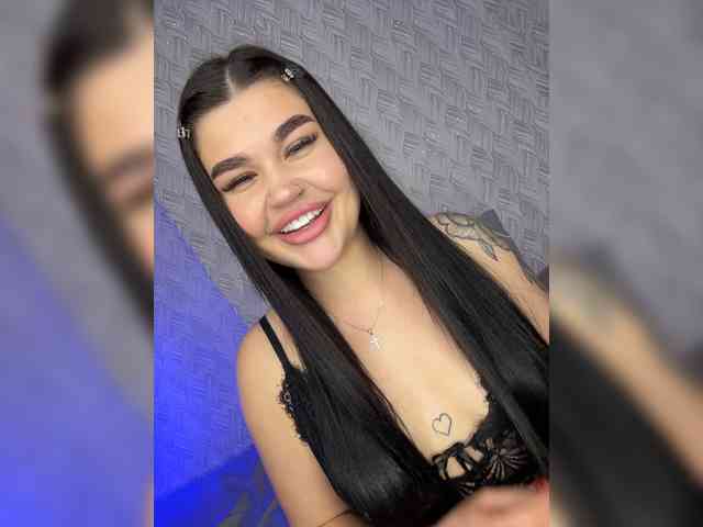 suchka-black- webcam