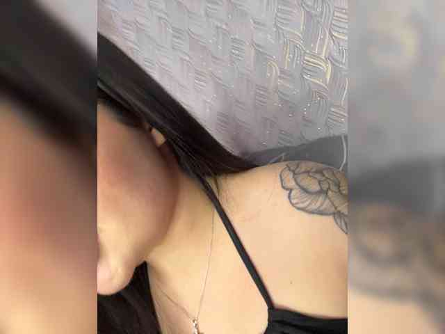 suchka-black- webcam