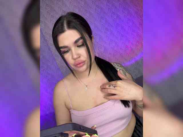 suchka-black- webcam