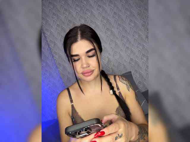 suchka-black- webcam