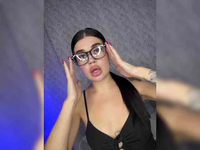 suchka-black- webcam