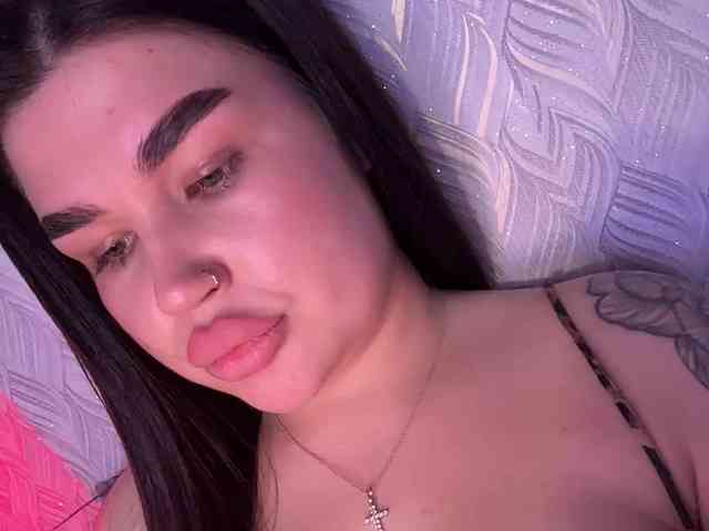 suchka-black- webcam