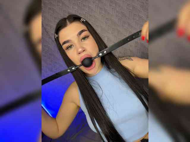 suchka-black- webcam