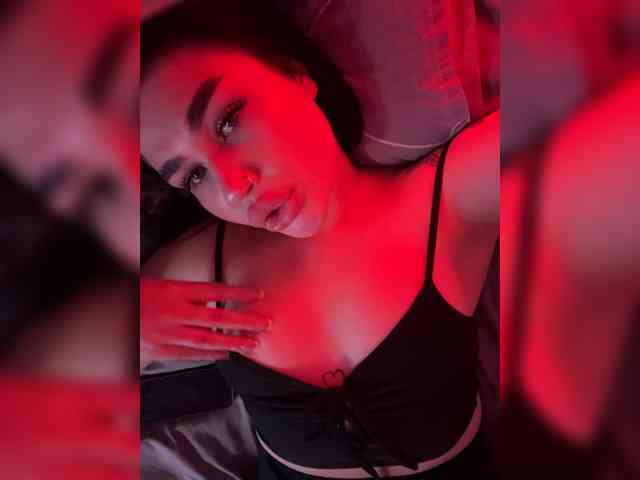 suchka-black- webcam