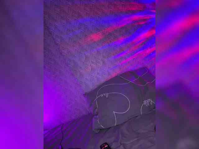 suchka-black- webcam