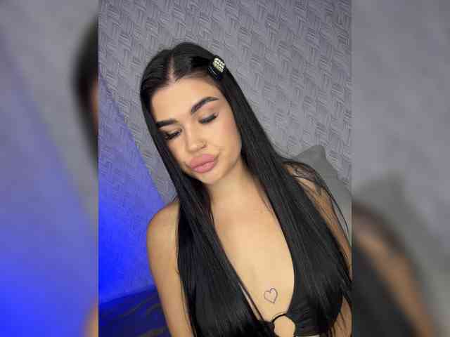 suchka-black- webcam