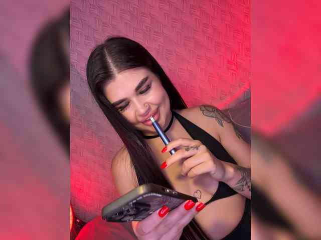 suchka-black- webcam